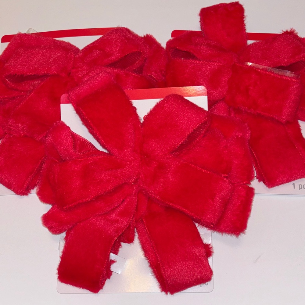 Red Fur Bow Furry Red Christmas Bow Red Fluffy Tree Bow Furry Red Wreath Bow NWT